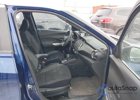 2020 Nissan Kicks Sv Xtronic Cvt z USA, uszkodzony, nr VIN 3N1CP5CV9LL563880